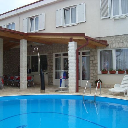 Vila Punta Sibuljina Exterior photo